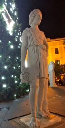 figurebachiqueausapindenoel